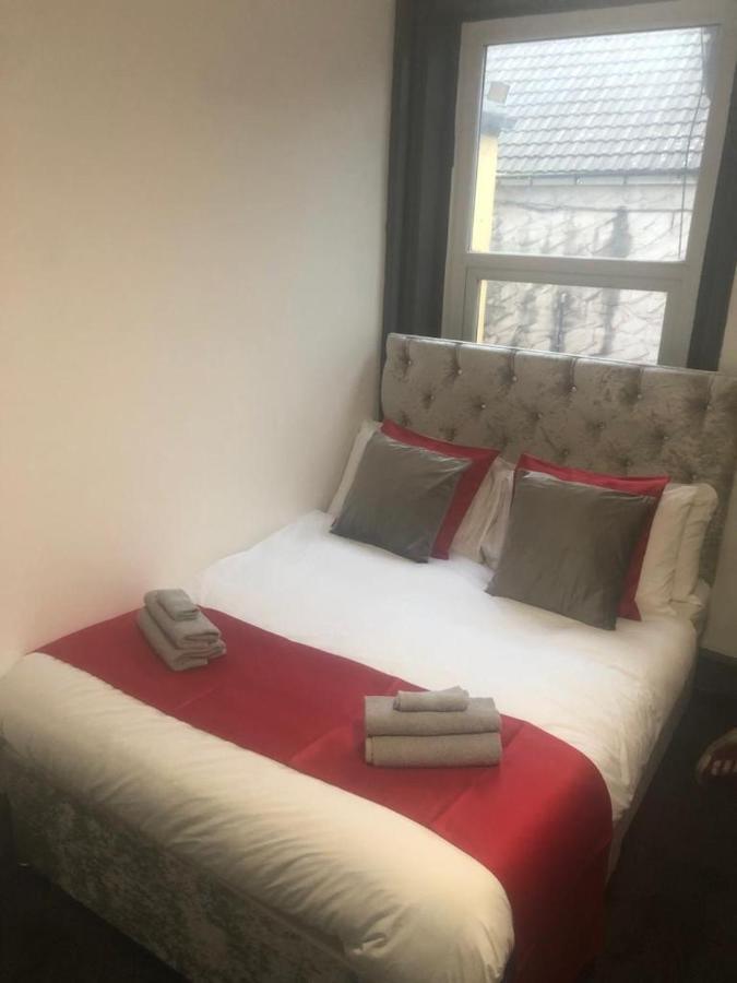 Kirubash Central Pier Hotel — Photos 1